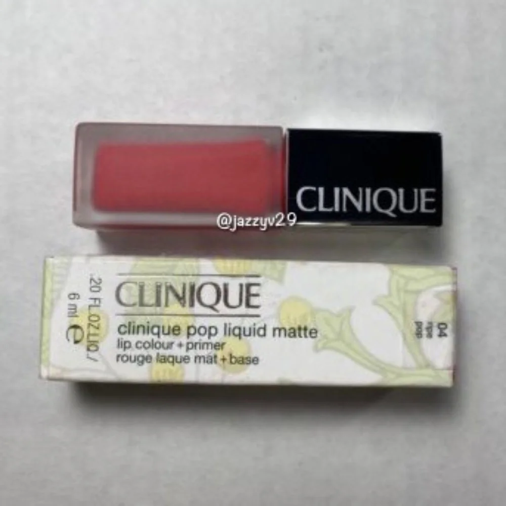 Clinique Pop Liquid Matte Lip Colour + Primer